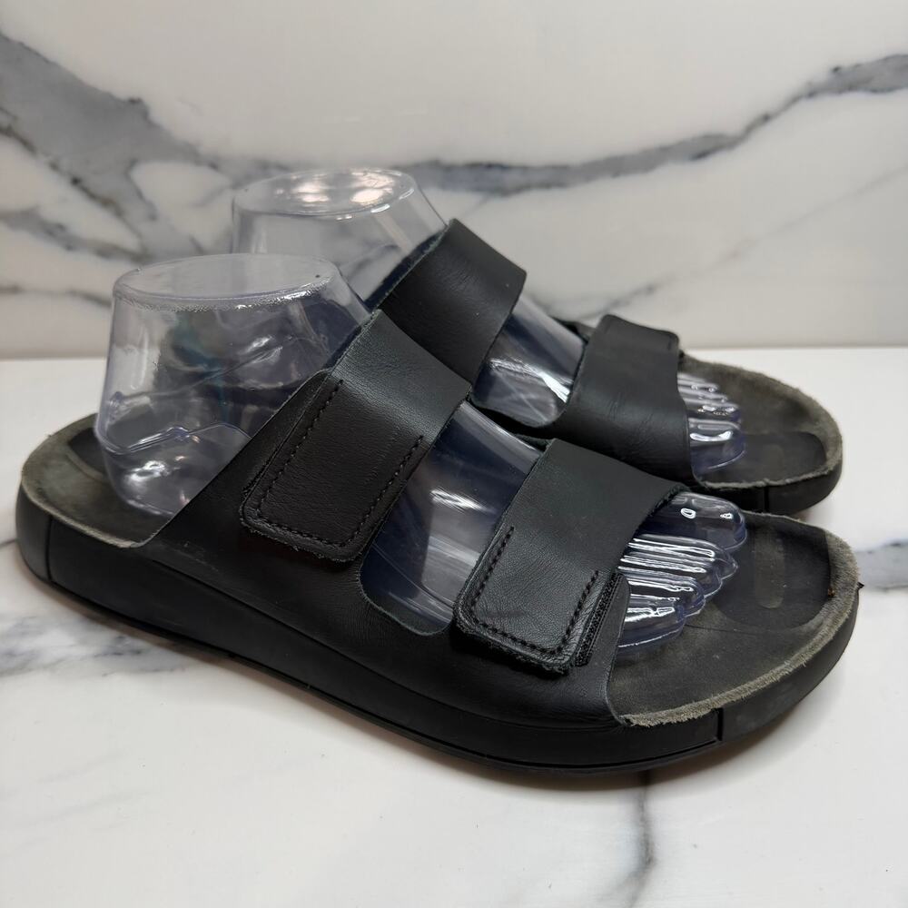 ECCO Women's Black Leather Cozmo Slide Sandals Sz 42 Sz 11 Outdoors Sustainable